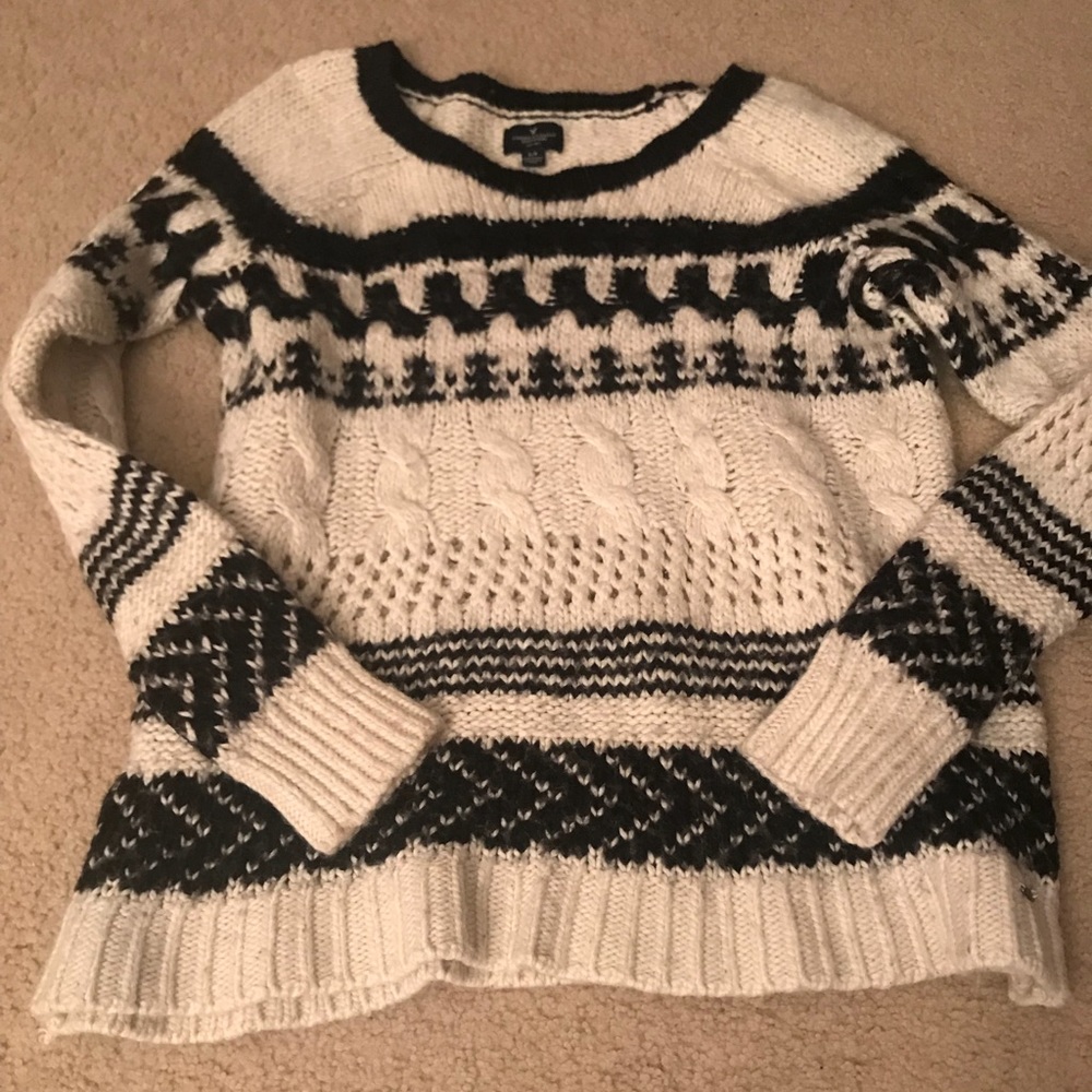 American Eagle sweater